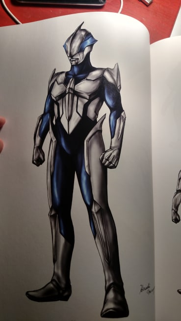 And for our last hero, Tsuburaya around the end of Ultraman Cosmos, would attempt a new Mirrorman show. While it didn't get off of the ground, one of the designs would be reused for Hunter Knight Tsurugi in Ultraman Mebius