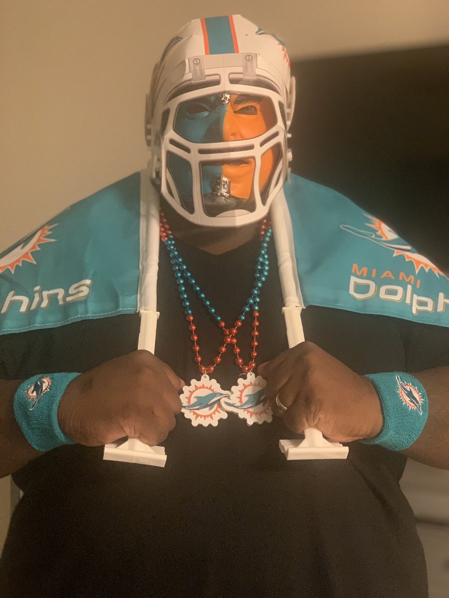 Good win <a href="/MiamiDolphins/">Miami Dolphins</a> 🐬🐬🐬