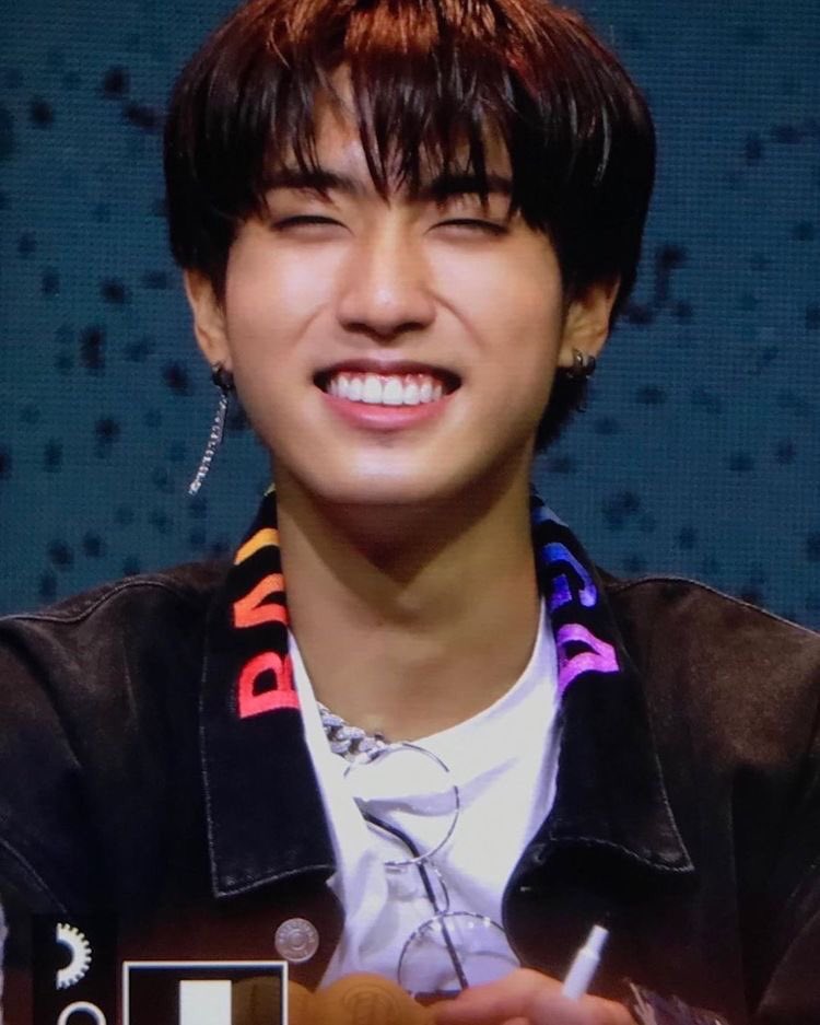 heba13613's tweet photo. #HanJisung
#HanGotIt #Hanbestrapper
#Hanbestvoice
#Hanadorable
#Hangotit https://t.co/RyfH9ngID9