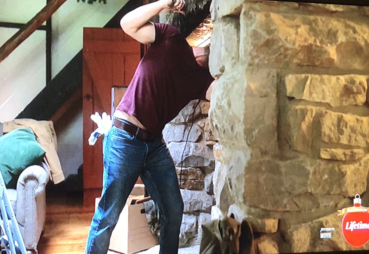 Lifetime excels at  #SexyChristmasChores.  #AWelcomeHomeChristmas