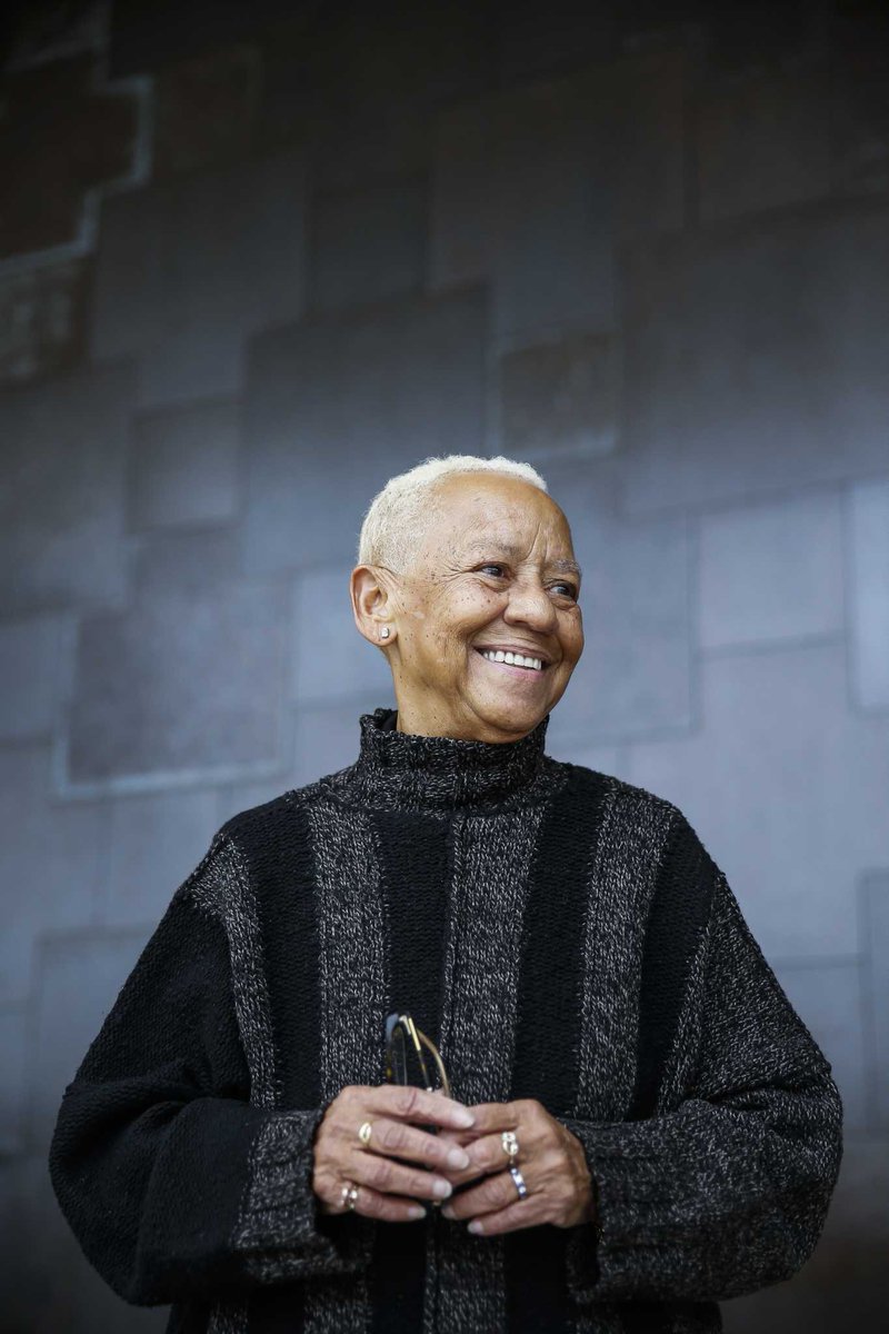 “Writing is a conversation with reading; a dialogue with thinking.”  ― #NikkiGiovanni