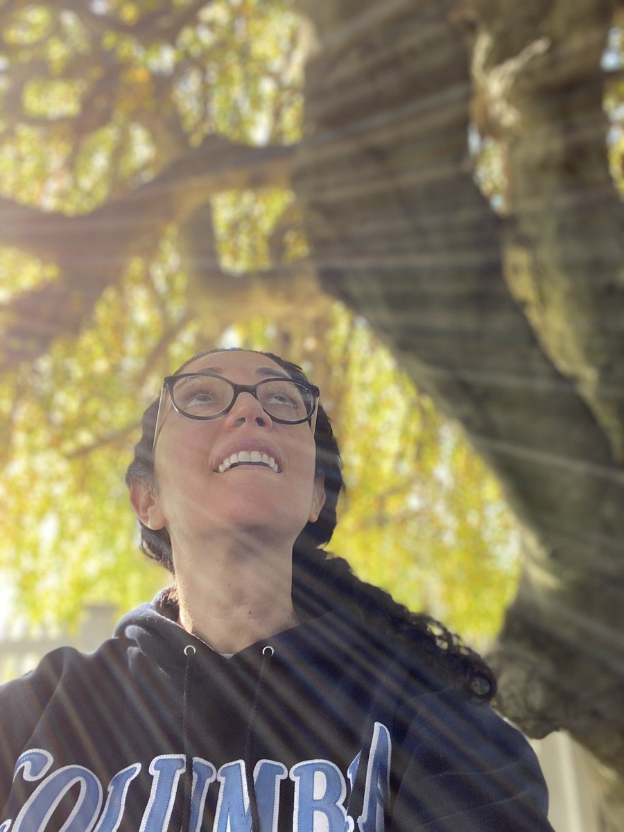 RuthGotian's tweet photo. Today was a gorgeous November day. I got to sit outside & work on my new book on elite high achievers.
I got into a flow & the words poured out of me. A few times (ok, more than a few), I got stuck.
Sometimes you just need a little inspiration
#OptimizingSuccess #highachievers https://t.co/1VtpYedjyF