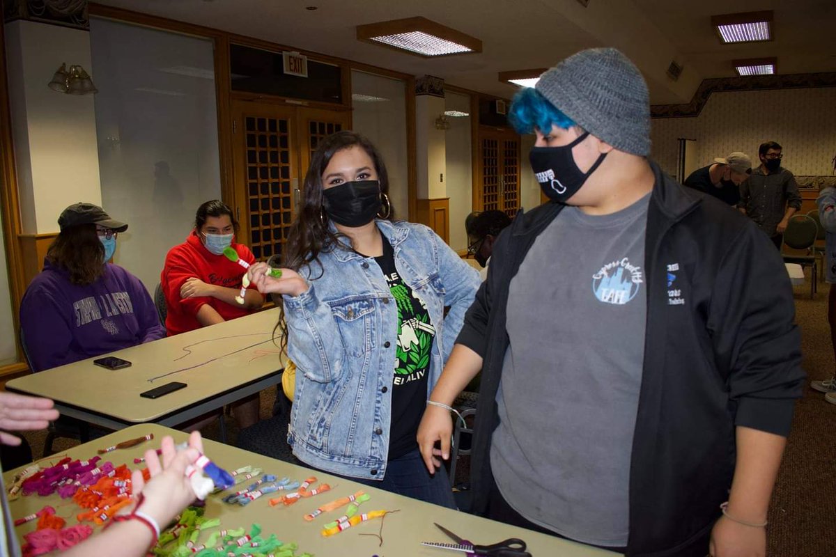 BetaGammaOmega_'s tweet image. We had our brotherhood candidacy event this past Friday. Our ΧΙ class showed us how to make the bracelets we sold for their candidacy fundraiser. We’re all so excited for you all to cross this Friday. 🖤🖤
#BrO #XiClass