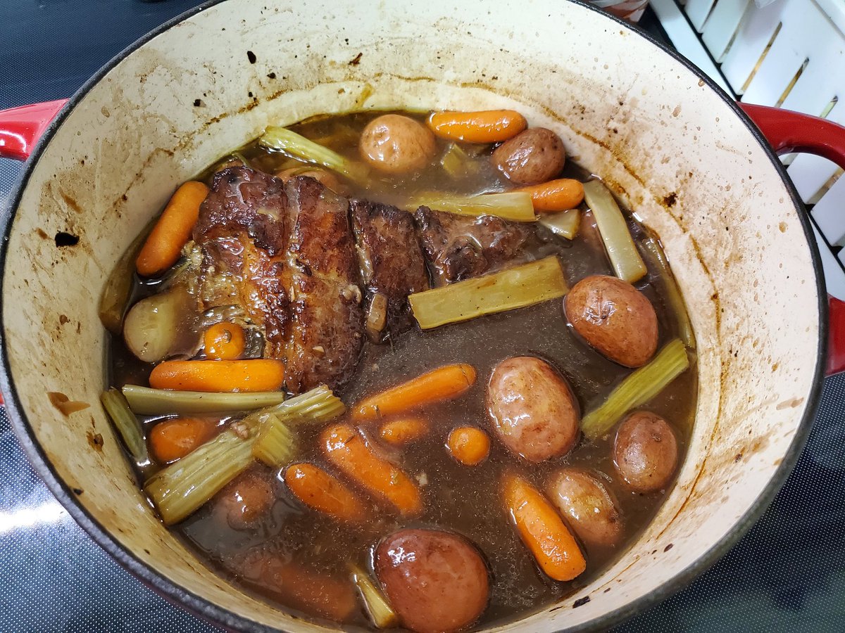 mesprime's tweet photo. I had a small piece of brisket left over and decided to try using it in a pot roast. End result? The absolute best pot roast I have ever made or eaten in my life!! It was like meat candy !! #nomnomnom #icookedthis #canicookforyou https://t.co/gx4I6bGfjG