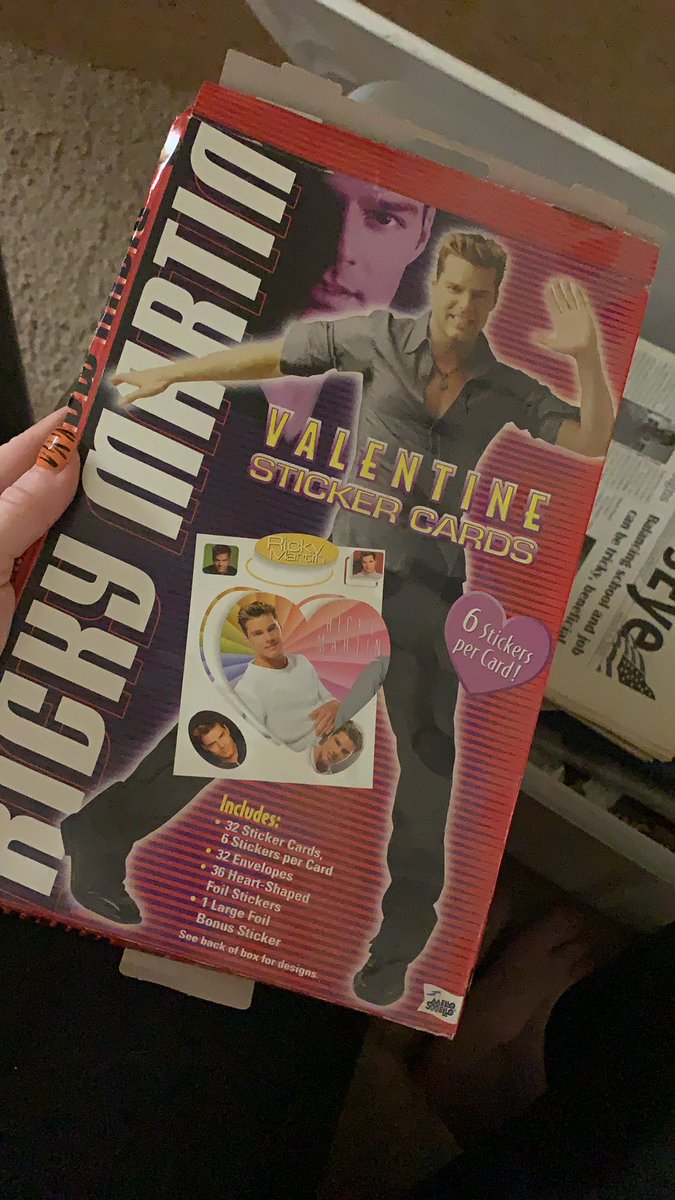 Shanana21's tweet photo. @RickyMartin247 going through the ‘tub’ of memories and found this gem. KEEPING #shebangs https://t.co/kfrHtWNXJu