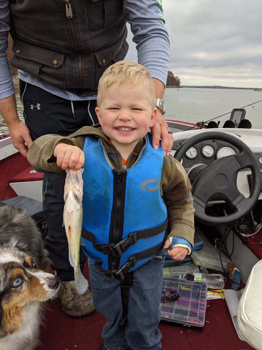Big_A32_Trojan's tweet photo. Grandson John Wayne Anderson catching fish &amp; loving it with his Dad @JR_Thumbs dog &amp; buddy Cooper! https://t.co/8Im6Xp0y7V