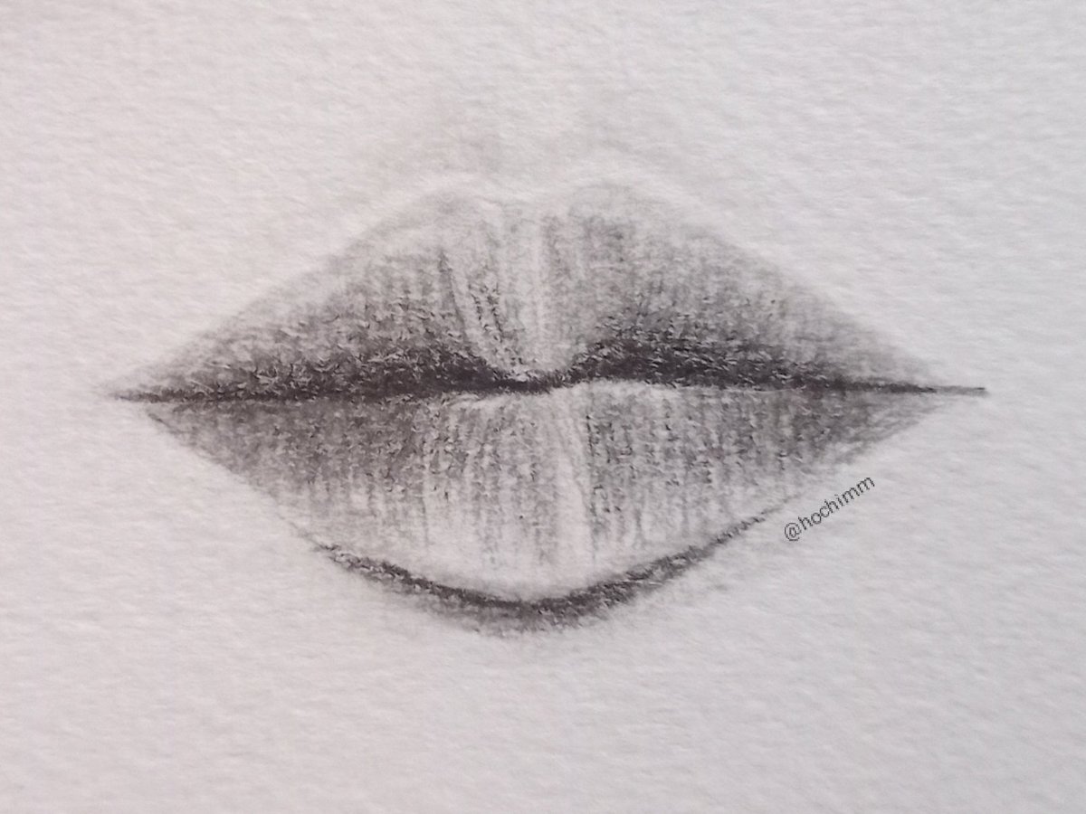 hochimm's tweet photo. supposedly a quick sketch but it took me 20 mins to finish it
#art #artph #lipstudy https://t.co/v2RabGpj7F