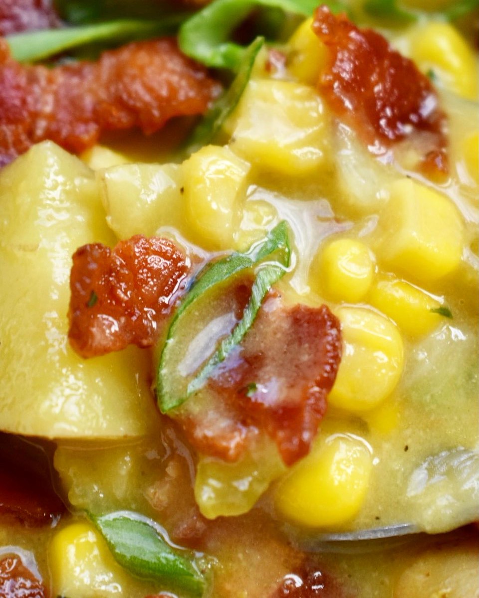 SofritoProject's tweet photo. Hola! I have a new recipe live on the blog: click the link in my bio for my corn and potato chowder recipe. And the good news? Itβs dairy-free for my fellow lactose sensitive friends! ππ½ #sofritoproject https://t.co/4IfPBZ019c