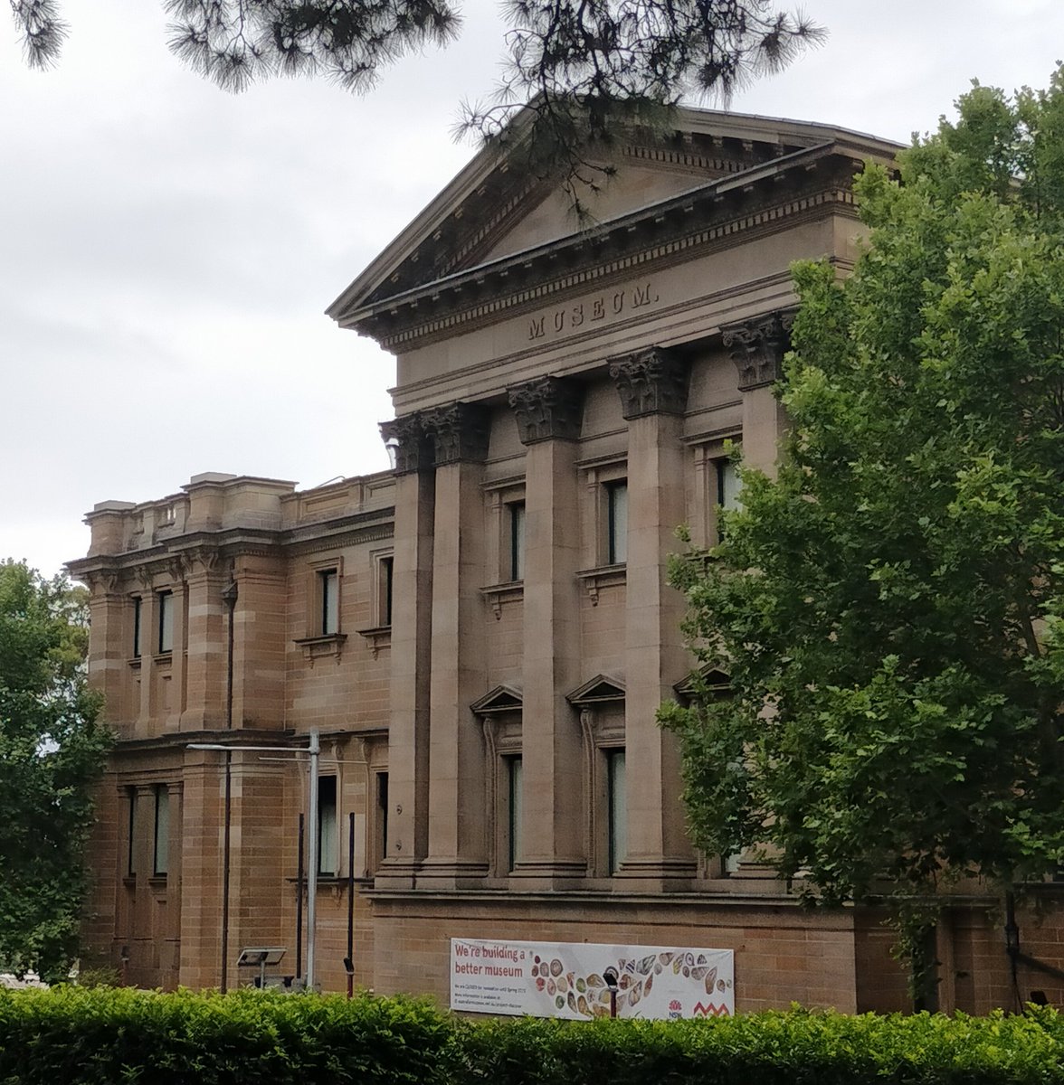 First day at new job, I can't believe I work here 😍😭