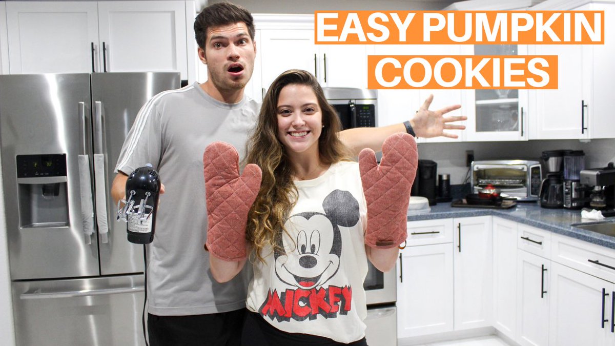 claudg_'s tweet photo. ITS FALL SEASON! 🧡 Danny &amp; I made this yummy pumpkin cookie/muffin recipe. It’s probably one of my favorite fall desserts. I hope you guys make it at home &amp; let me know how it goes 😋

LINK: https://t.co/LkvMwAXF0X https://t.co/eQS422nofS