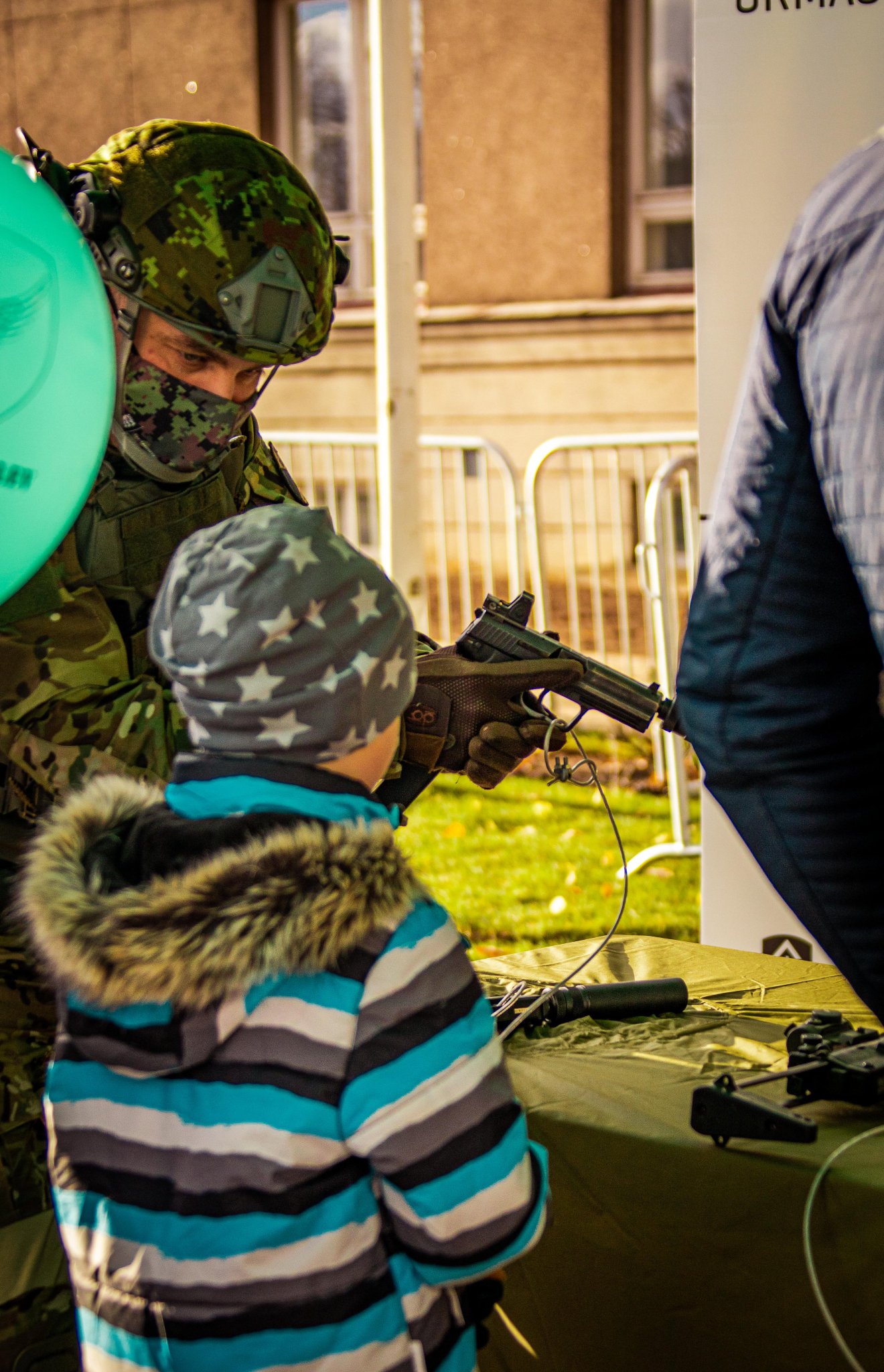 Southwood T Co Uozt7mxvcw エストニアが使っている鉄砲が展示されているんですがユニーク アルパインのtrg3 もしくはfnバリスタが使われていることをはじめて知りました