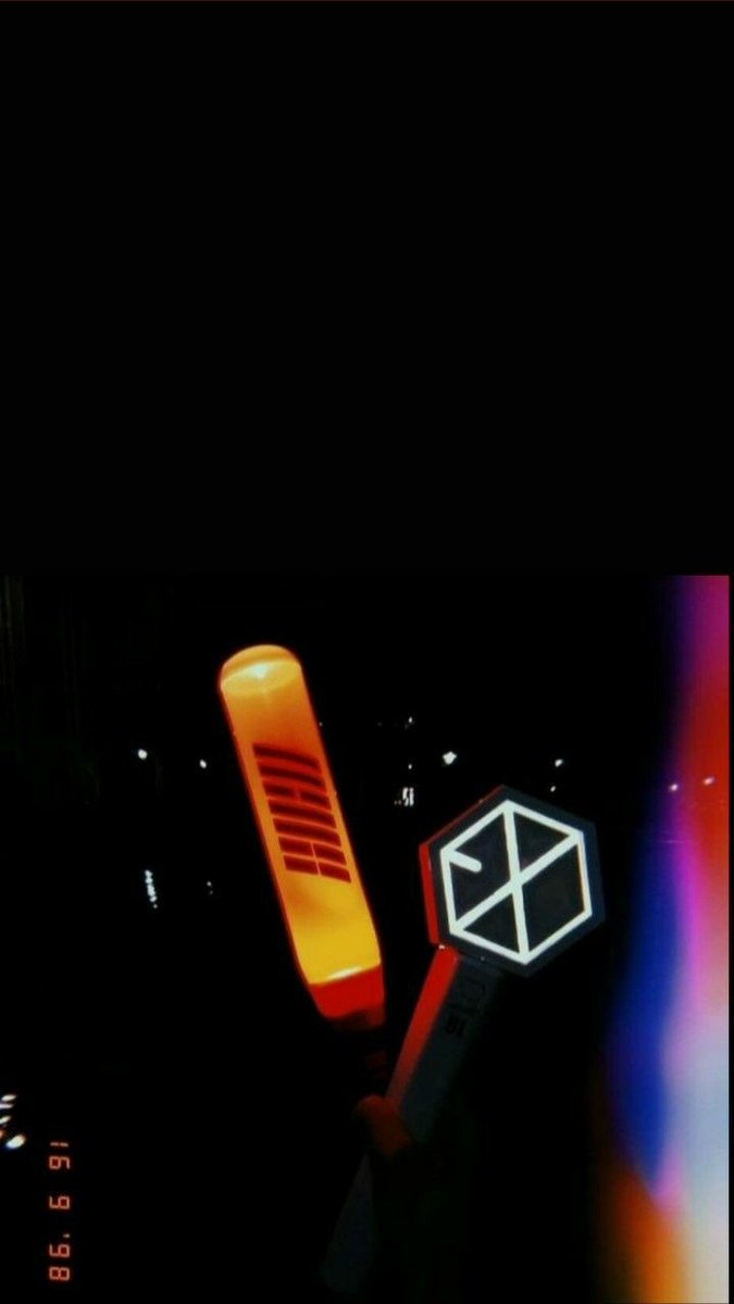 kaebsonggggg's tweet photo. DEAR IKONIC,
Jangan takut buat nuntut keadilan, karena kalian pantas mendapatkannya. Dan jangan merasa sendiri karena kami exol akan selalu bersama kalian. Janji ya jangan tinggalin IKON karena mereka cuma punya ikonic.
We will support u, I love u❤️

#STOPiKONMISTREATMENT https://t.co/KdTjYYHpUs