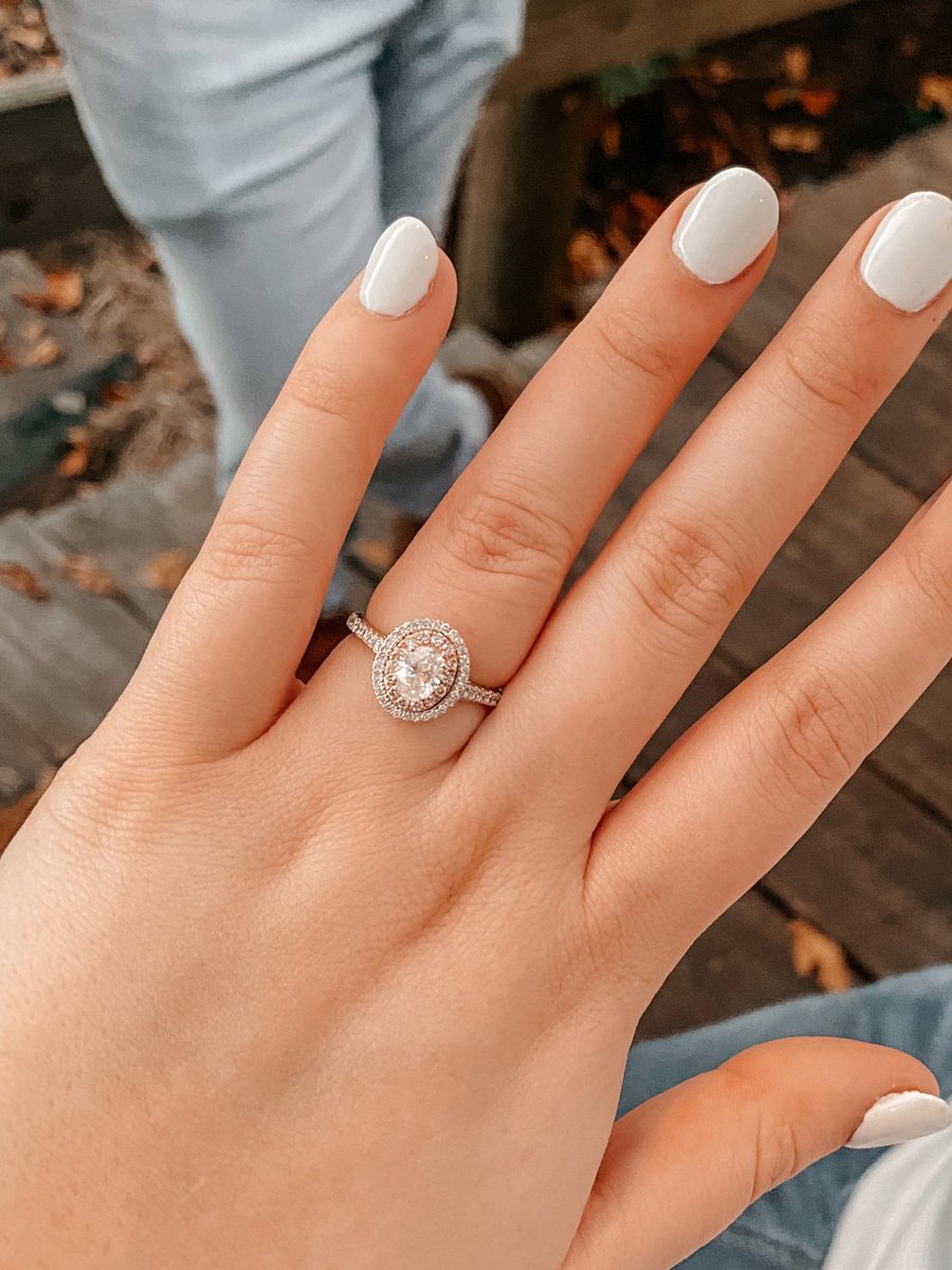 shipley_skye's tweet photo. I’ll never get over how perfect today was 💛🥺 https://t.co/nZgNl8Ywu7
