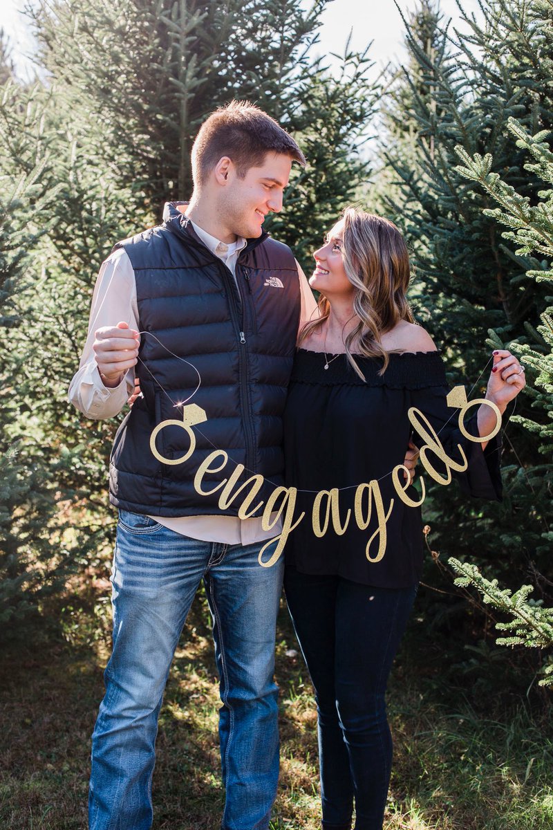 Cmiddy4's tweet photo. Her saying yes made me the happiest man in the world, I can’t wait to spend the rest of my life with the love of my life ❤️ https://t.co/zNhHbHRNrz