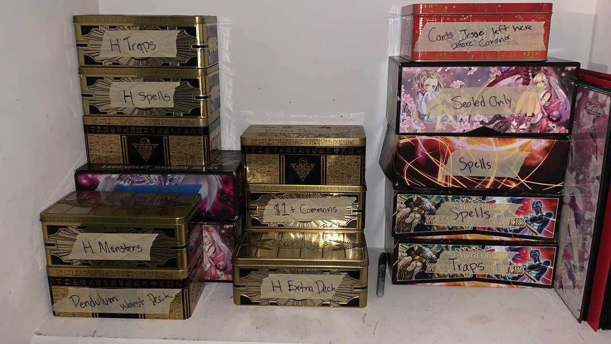 CypherCards's tweet photo. Finally done organizing everything! Took all afternoon wtf! https://t.co/z1vwbHl9IW