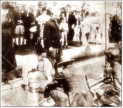 356day3's tweet photo. พระบาทสมเด็จพระจุลจอมเกล้าเจ้าอยู่หัว หรือ “พระพุทธเจ้าหลวง” ของปวงชนชาวไทย คือ พระผู้ให้กำเนิดรถไฟไทย ที่คนไทยทุกคนต่างสำนึกในพระมหากรุณาธิคุณ ที่มีล้นพ้นและทรงทำนุบำรุงสร้างความรุ่งเรืองให้แผ่นดินในอีกหลายหลาก อาทิการกำเนิด การประปา, ไปรษณีย์โทรเลข ฯลฯ #ไทยนี้รักสงบ https://t.co/ePduKPyYGu