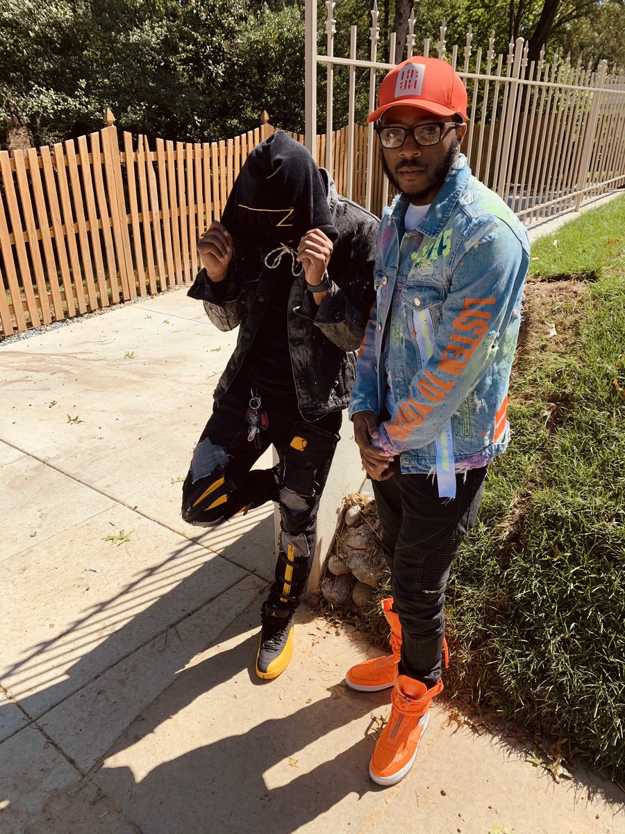 Tree4__'s tweet image. NAME A BETTER DUO ⚡️⛹🏾