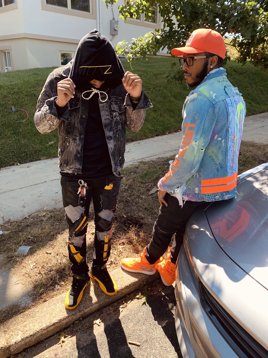 Tree4__'s tweet image. NAME A BETTER DUO ⚡️⛹🏾