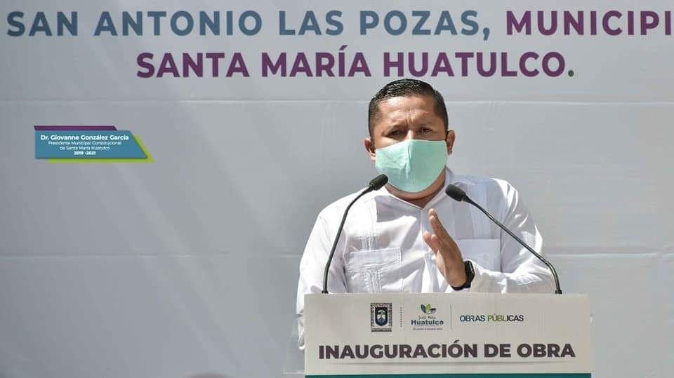 drgiovannehux's tweet photo. Con mucha alegría, junto a colaboradores del  ayuntamiento, acudimos a San Antonio Las Pozas para entregar la obra de pavimentación de mil 400 metros cuadrados a base de concreto hidráulico que nuestra administración realizó en esta comunidad.

#ElCambioLoHacemosTodos https://t.co/UqTRMvsCBh