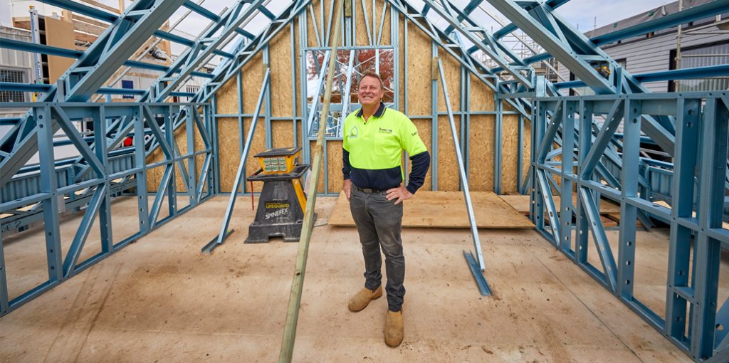 TRUECOREsteel's tweet photo. Sarah and George for the win again on @TheBlock! Congratulations👏
Read how the contestants loved the efficiency of TRUECORE® steel, https://t.co/Pbe6TT9Ooh
Pic 1 @BlueScopeAUS employee, Gregory Warren, Building Construction Consultant.
#theblock
#TRUECOREsteel
#theinnerStrength https://t.co/yXAfua0HGO