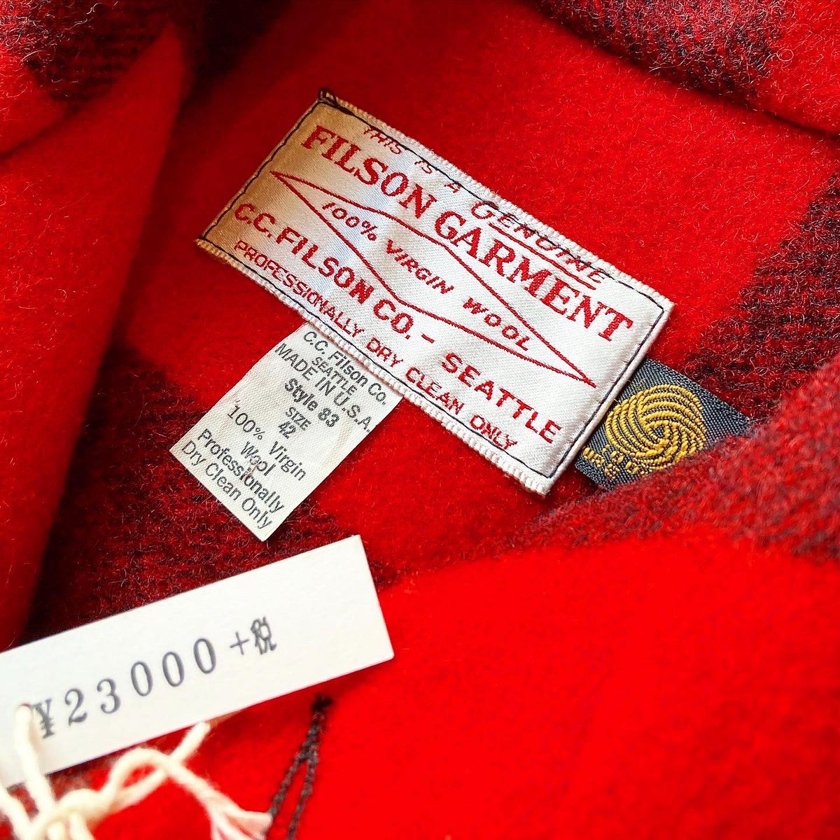 azumashoutenkyo's tweet photo. いかがでしょう
ダブル
1着は欲しい定番
街着からキャンプまで
FILSON
DOUBLE MACKINAW CRUISER
#東商店 #山科 #山科洋服 #京都 #kyoto #セレクトショップ
#中古品 #filson #フィルソン #ダブルマッキーノ
#rugged #dadsstyle #mensclub #アメカジ
#ダイレクトリール #freeandeasy
#outdoor #camp https://t.co/gusLjtAs94