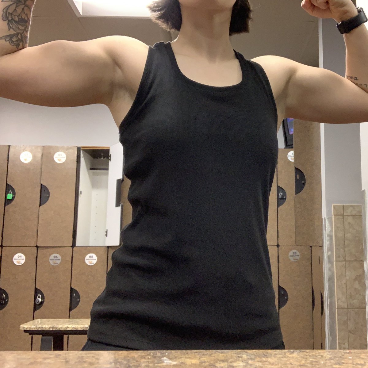 shannonmelcherr's tweet photo. update: still really early in my journey but i've just been enjoying and trusting the process of being consistent. i started taking the gym and my nutrition a lot more serious a few months ago and i really have never felt stronger and healthier. #stillsmall #workinprogress https://t.co/8JdURTr06S