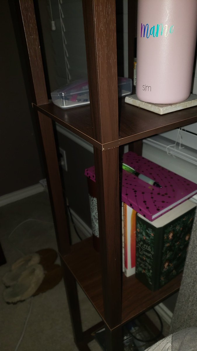 MrsLacyMath's tweet photo. Day 5 decluttered my nightstand!#KISELFCARE https://t.co/pbXayCXcuF