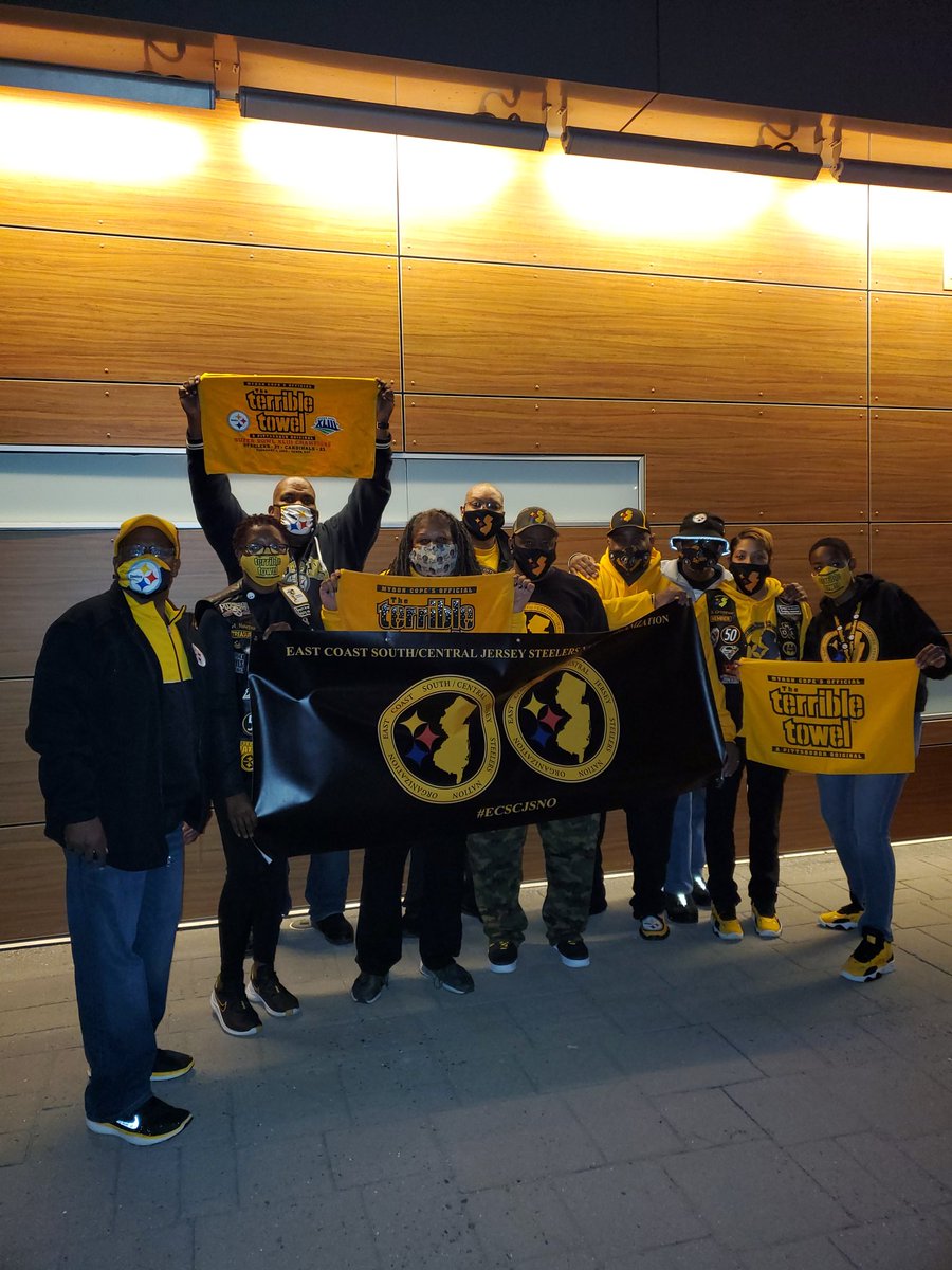 ecscjsno's tweet photo. This game was too close for comfort... BUT IT'S STILL A WIN FOR MY TEAM... On To Cincinnati!!! #SteelerNation #ECSCJSNO https://t.co/I7i1hB4aaL