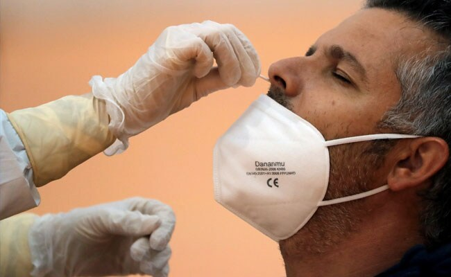 ndtv's tweet photo. Global Coronavirus Cases Exceed 50 Million After 30-Day Spike https://t.co/5c8wFO6HeT https://t.co/h7zuHA6jrE