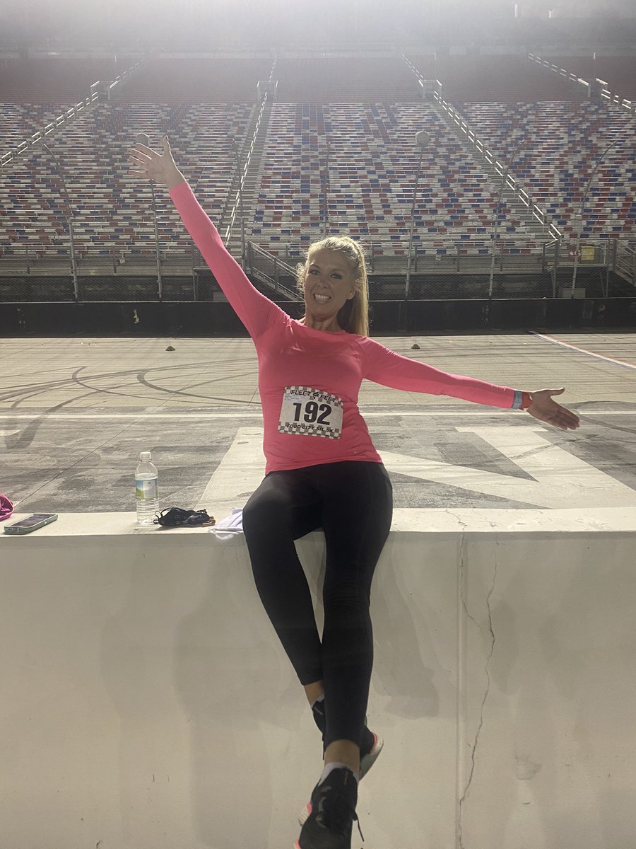 tasha_maples's tweet photo. Thank you @BMSupdates and @BMS_SCC for hosting the Speedway in Lights 5k. Amazing job done by all to host in a Covid friendly, socially distanced way. Great time as always! I look forward to this every year! https://t.co/w2wiSWJYxv