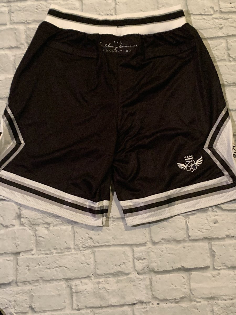 LifeOfKFab's tweet photo. #ALCollectionCustoms are rolling in. @HeadsUpSI your shorts have arrived. https://t.co/wIFj6EbALr