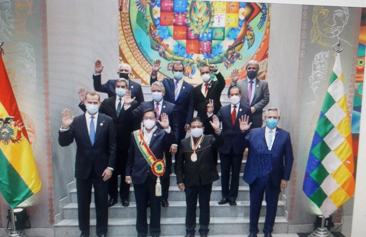 1ertuitere's tweet photo. #Ric0_Humor😂Pa críticos del saco abierto de✌️Alberto
Importa EL BARBIJO‼️@Alferdez #Arce🤔#PatriaGrande😉@felipe_sola @AliciaCastroAR @AngieNunzio @barhich_cecilia @barci_2010 @DalterEduardo @Ernesto83042813 @neron50outlook1 @PaulaCerva https://t.co/NPpJiavXkF