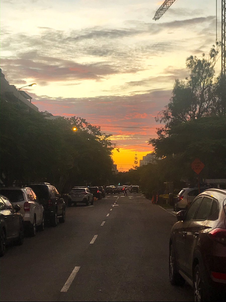 Infodestino's tweet photo. Y asi termina un domingo más, domingo de un noviembre que no se en que momento llego, noviembre de un 2020 para el olvido... olvidar lo malo pero nunca lo aprendido...
.
.
#travelblogger #viajainteligente #FrankTipiani #infodestino https://t.co/xGiZCG9vsF