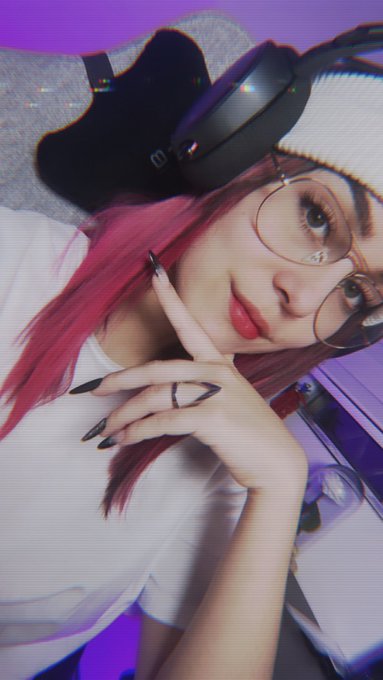 Noche de domingo 🥰 https://t.co/wcNc7vUkDz https://t.co/JuSUIDA7le<a href="/tag/vctgamechangers"class="tags"><span>#vctgamechangers</span></a>