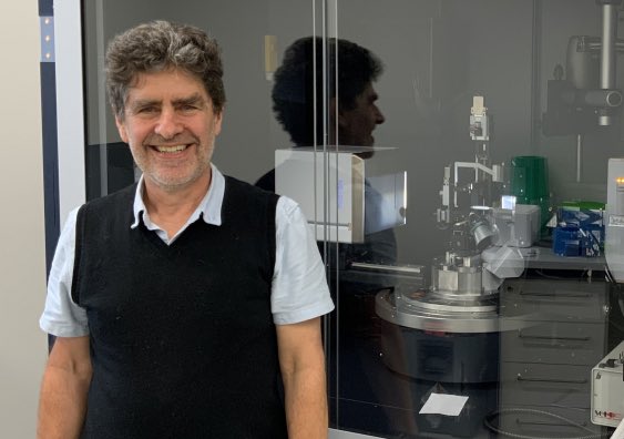 UNSW's tweet image. A @UNSWScience researcher has received a $16m grant to build a motor made from proteins.
 
Prof Paul Curmi is the first Australian researcher to receive a @ERC_Research Synergy grant. newsroom.unsw.edu.au/news/science-t…