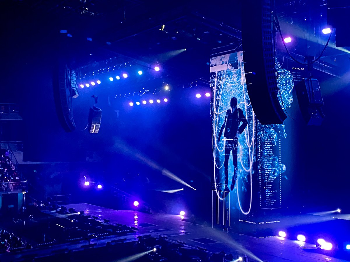 gorufuceramist's tweet photo. #TheFinalOdysseyConcert_Day2 ไม่ได้เข้ามาซะนาน ขอเอารูปมาลงซะหน่อย เช้านี้คือตื่นไม่ไหว มันส์มว้ากกกกก แต่รูปถ่ายด้วยมือถือก็จะชัดได้แค่นี้ เสียใจ 😭 https://t.co/nEapSvIybe