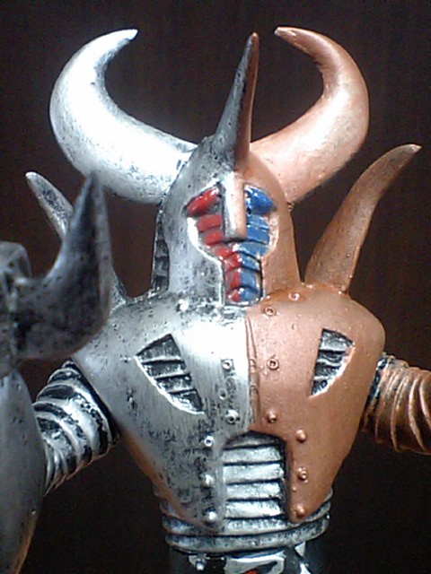 サデスパー （集合写真右側） #合体ウデスパー （真ん中） #ブラック