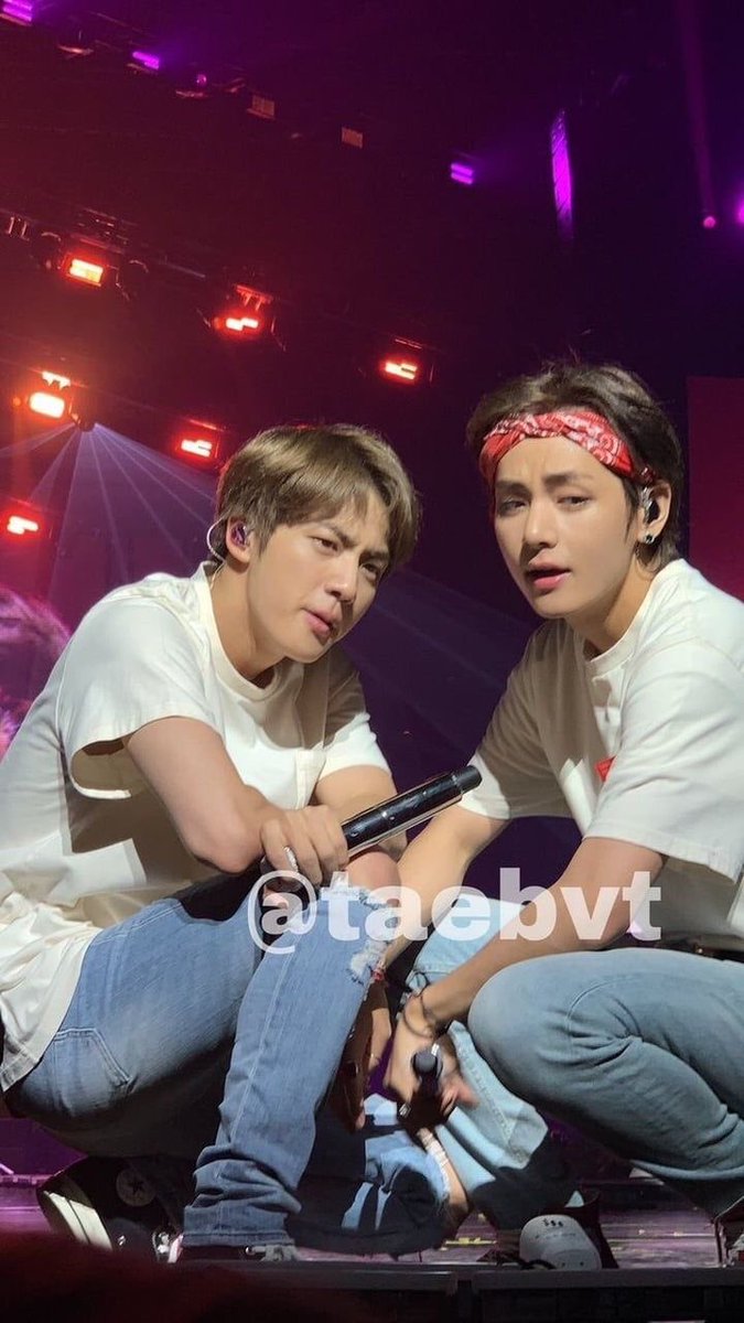 taejin during concerts — a happy thread