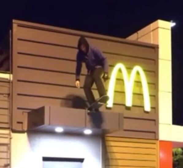 Her: babe can you drop off McDonald’s for me? 🥺

Me : shit I can try