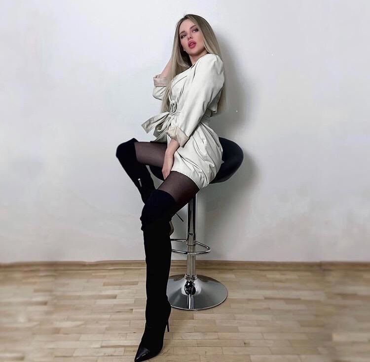 devagirls2's tweet photo. Category “TOP 10 girls of the Month” on  https://t.co/MZ14tQnQFy  GIRL 4♨️
LIANA 26yo   #bestboobs #cutegirls #escortrus #bigboobs #escorts #escortinrussia #adultmodel

Like this photo📸? Like this girl? Like this pose?  Put like👍 and subscribe🔞 https://t.co/hF99JInoiM
