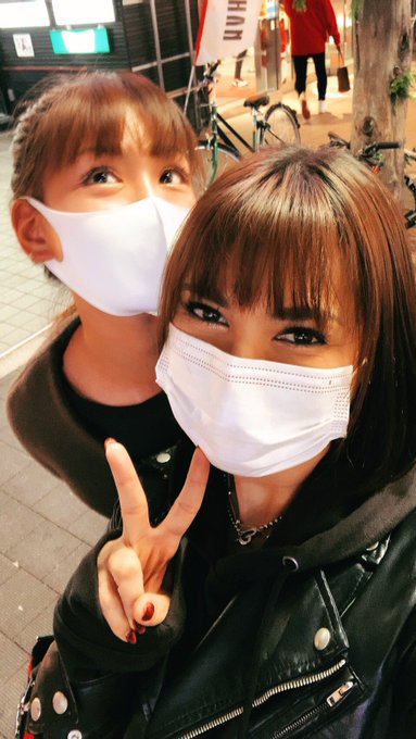 マリアの日本滞在が長くなってうれしぃ〜😍 https://t.co/ZPA1SxIpQ4<a href="/tag/%E6%96%B0%E3%81%97%E3%81%84%E3%83%97%E3%83%AD%E3%83%95%E3%82%A3%E3%83%BC%E3%83%AB%E7%94%BB%E5%83%8F"class="tags"><span>#新しいプロフィール画像</span></a>