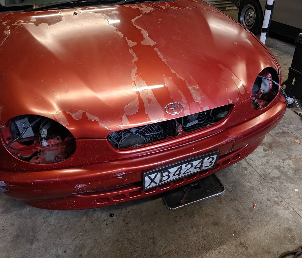 LikePetrol's tweet photo. I know I missed halloween, but this thing kinda looks scary without it's face on. #corolla #ae112 #ae112r #7afe https://t.co/tYzIdus585 https://t.co/4XZ1cNvsZn