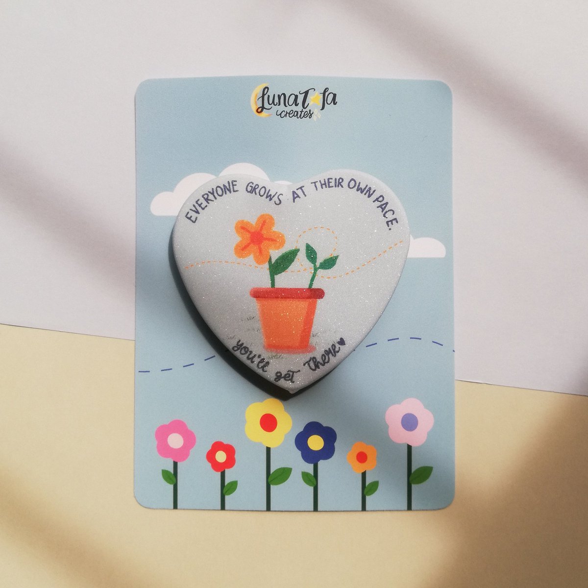 lunatalacreates's tweet photo. Grow at Your Own Pace Heart Pin
1pc Glitter laminated

100pesos only
3 stocks available

#journalph #paperph #stickersph #bujoph   #stickersforsaleph #handmadeph #handcraftedph #supportsmallbusiness #supportlocal 
#artph #selfcare https://t.co/Td5Y7ygUIx