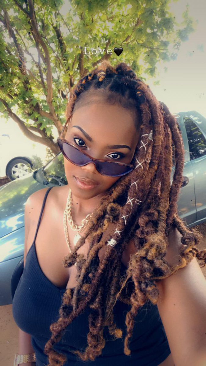 marleylocks_'s tweet photo. Crowned by HandcraftedMarleyLocks 👑🔥✨❤️ https://t.co/50UaouaJcb