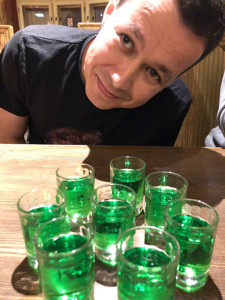 apollo_division's tweet photo. Green is our favourite colour 👨‍🔬🛸

#green #magic #czech #tradition #mixology #drinks #bartender #bartenderlife #happyhour #coctailtime #mixologist #liquor #prague #coders #architecture #engineering #software #lovewhatyoudo #apollodivision🚀 https://t.co/TlyaAjekeJ
