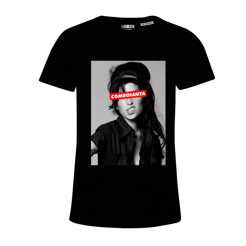 Larouchart's tweet photo. A qui li agradava més el Comboi que a Amy? Disponible a la nostra web i a les nostres xarxes. #Amy #BackToBlack #Comboianta #NoTéParà #Fans #Winehouse https://t.co/S6srwatHMc