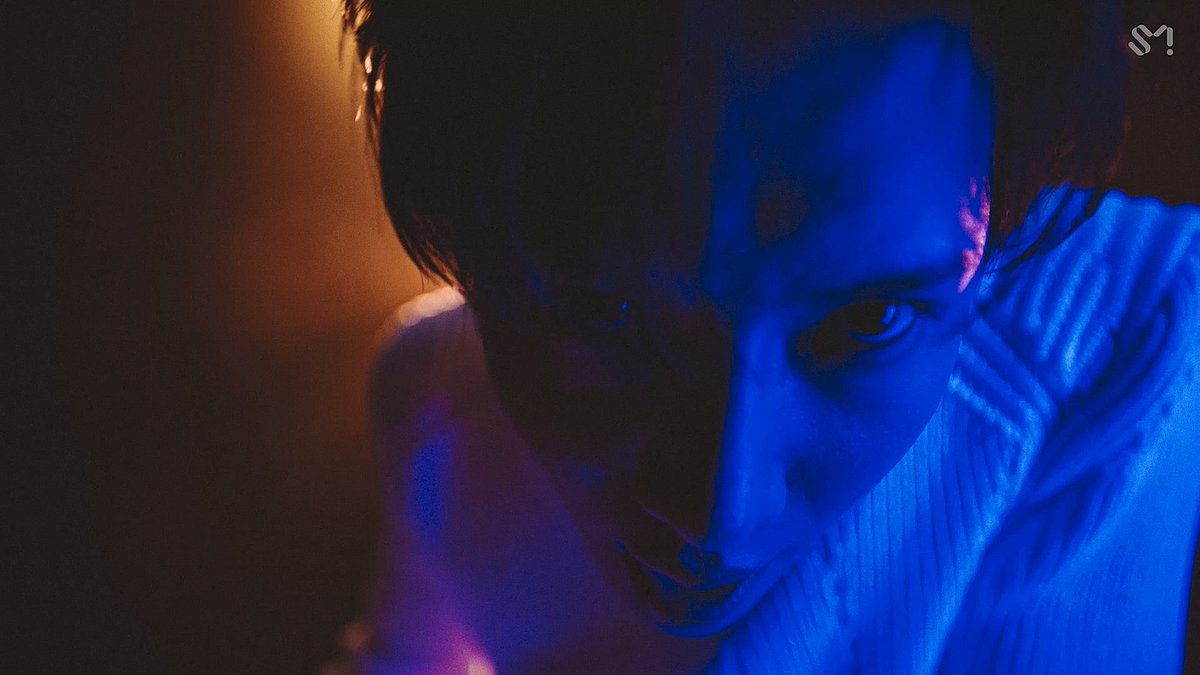  #TAEMIN    #태민   ' #이데아   ( #IDEA  :理想)' MV YouTube: Naver:  https://tv.naver.com/v/16625239&nbsp;V Live:  https://www.vlive.tv/video/222478&nbsp;