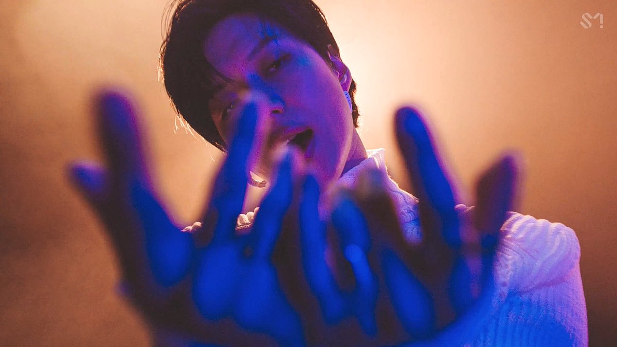  #TAEMIN    #태민   ' #이데아   ( #IDEA  :理想)' MV YouTube: Naver:  https://tv.naver.com/v/16625239&nbsp;V Live:  https://www.vlive.tv/video/222478&nbsp;