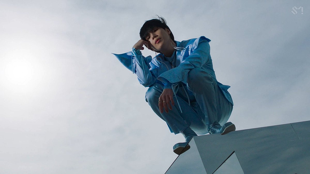  #TAEMIN    #태민   ' #이데아   ( #IDEA  :理想)' MV YouTube: Naver:  https://tv.naver.com/v/16625239&nbsp;V Live:  https://www.vlive.tv/video/222478&nbsp;