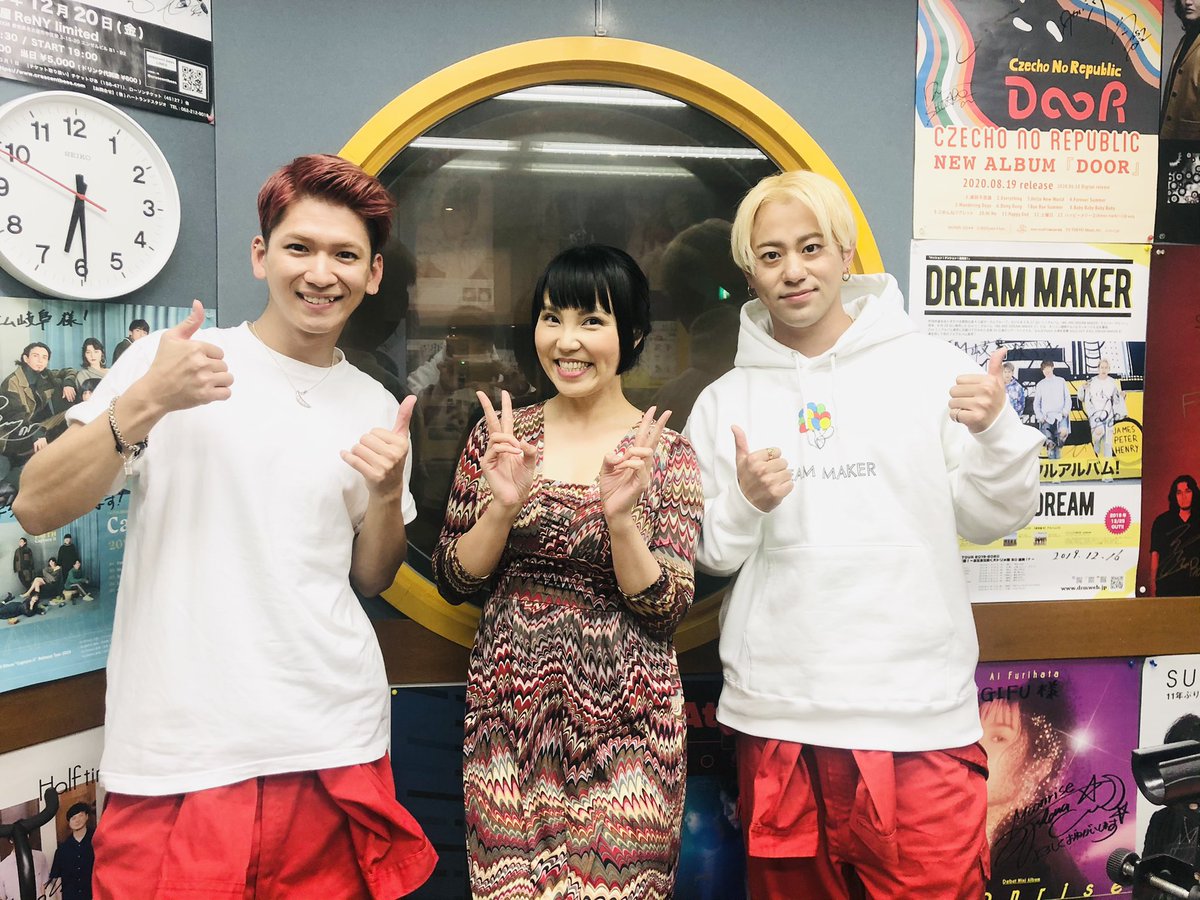 rays_yasuandryo's tweet photo. #FMGIFU にて
生番組『#TWILIGHTMAGIC』
聴いて下さった方、
ありがとうございました🏁

#RAYS https://t.co/ufv3kM1bjR